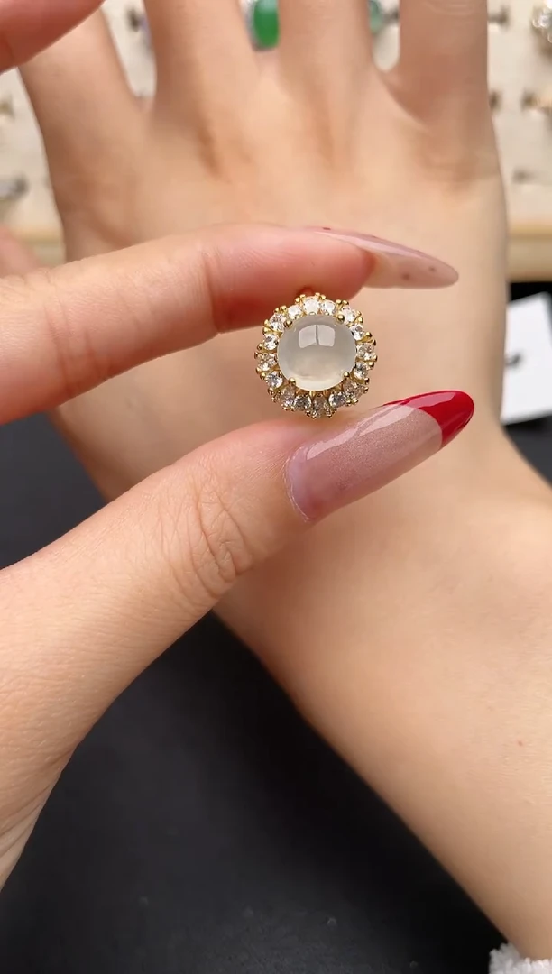 【闪购商品】翡翠戒指银S925镶嵌一物一证一礼盒