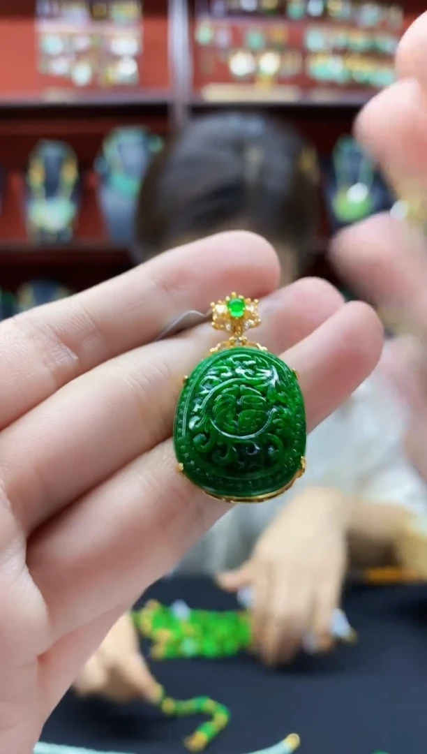 颈饰未镶嵌翡翠翡翠吊坠