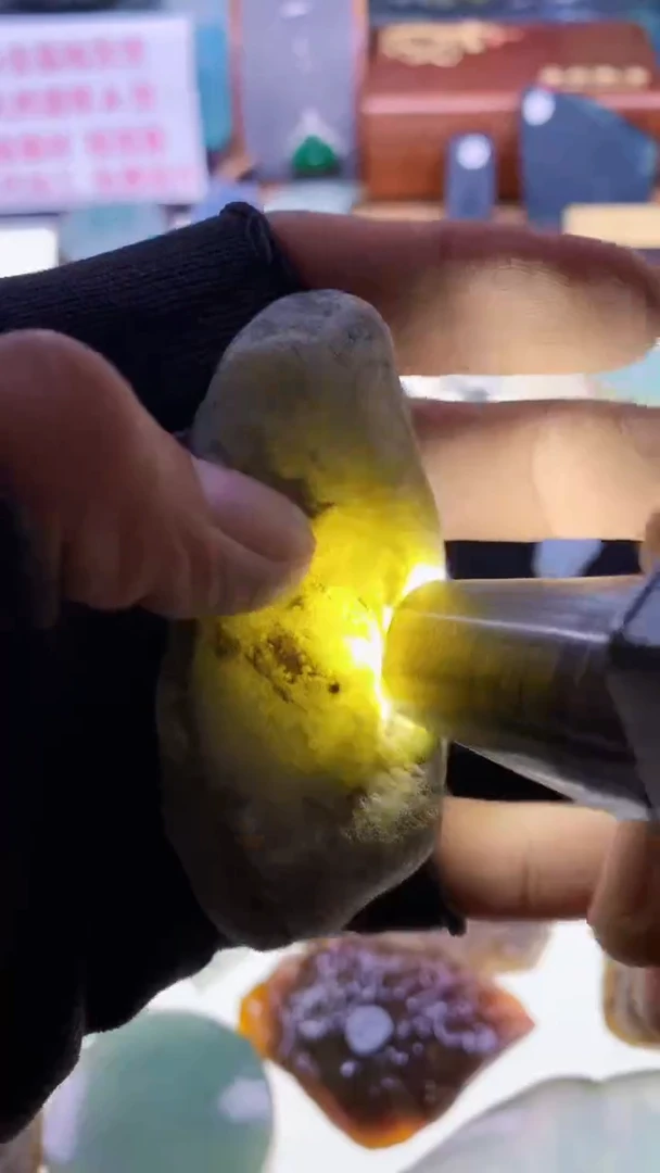 未镶嵌挂件翡翠翡翠