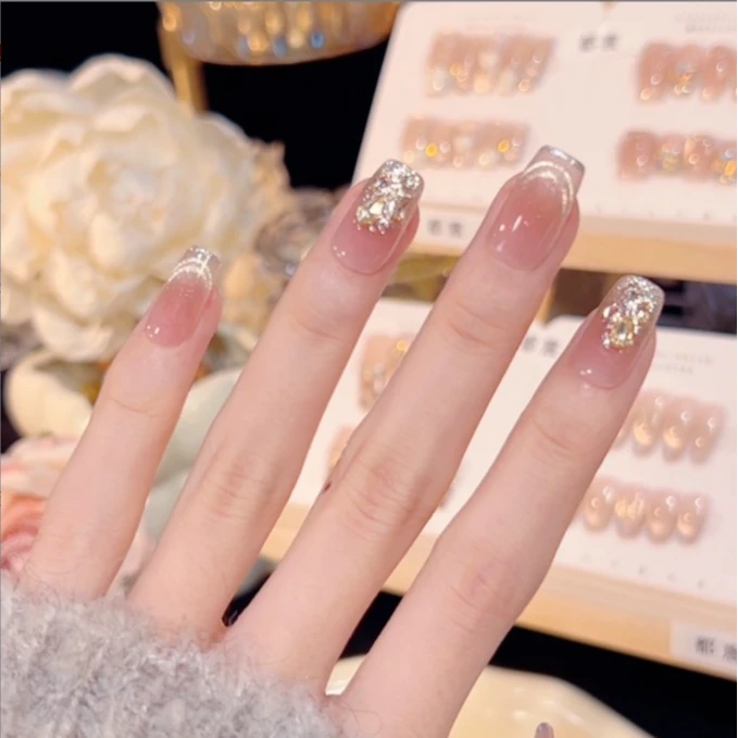 【黄昏】纯手工穿戴甲裸粉色猫眼碎钻美甲10片装