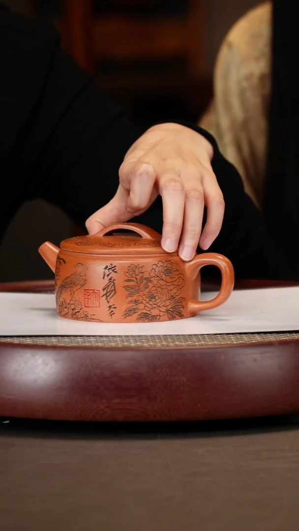 【闪购商品】紫砂茶壶汉瓦+大千+牡丹画+章