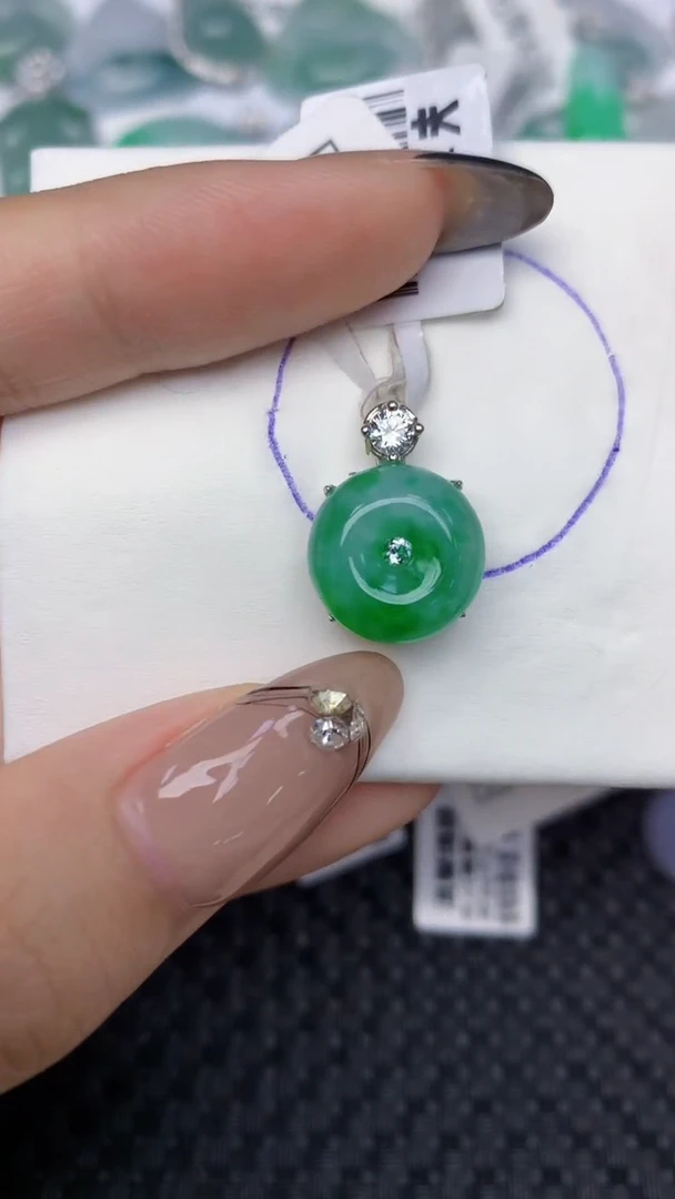 颈饰未镶嵌翡翠天然缅甸翡翠a货百元以上9元证书费自理