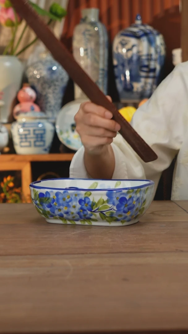 现代景德镇设计师釉下手绘陶瓷餐具