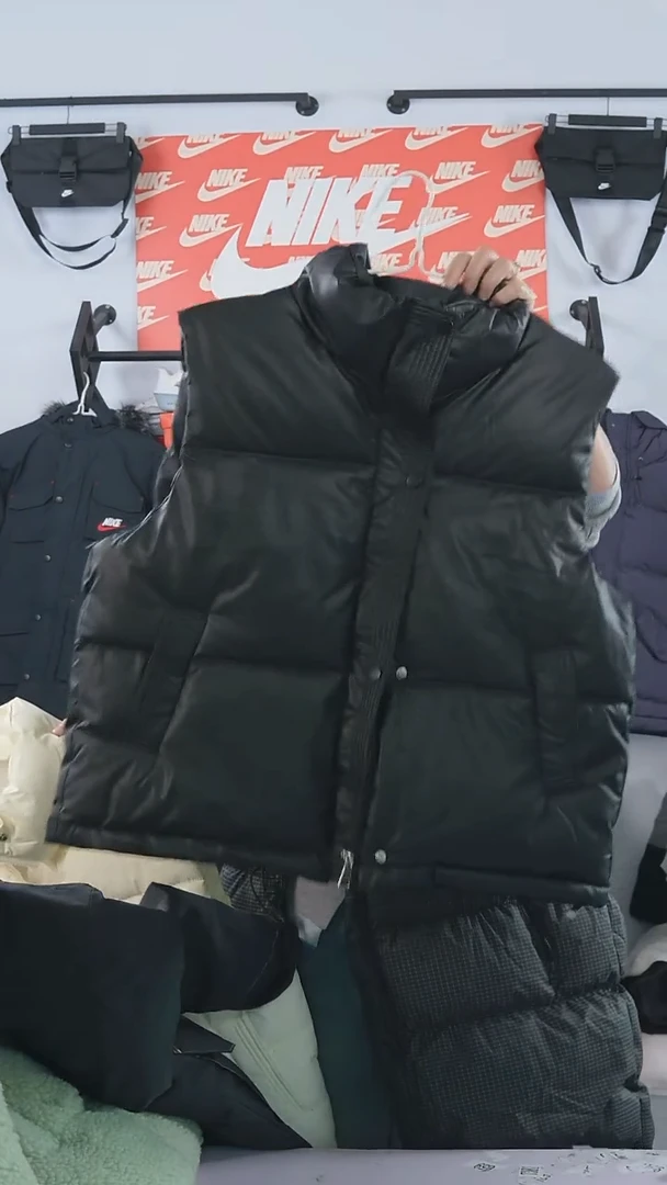 编码瑕疵修复过款直播间黑色