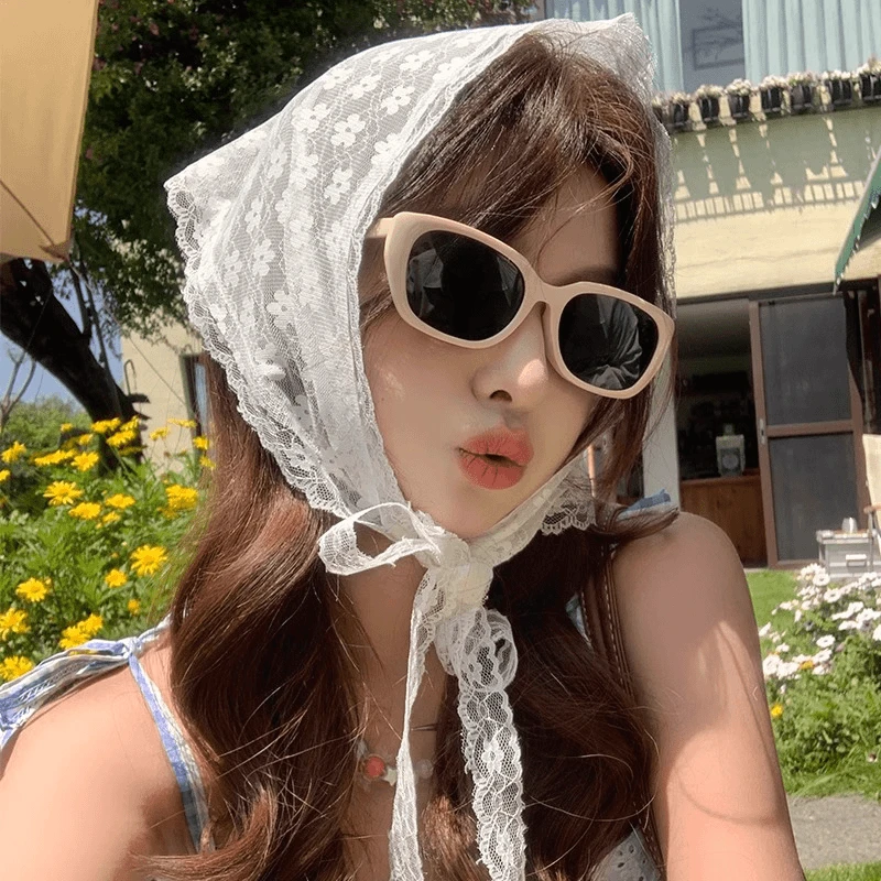 法式飘带蕾丝三角头巾女田园风白色屁帘叠穿发饰复古包头丝巾遮阳