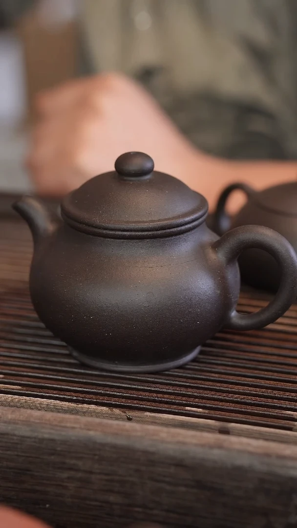 茶壶紫砂原矿手工制作260cc 潘壶
