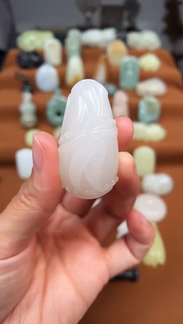 颈饰未镶嵌和田玉竹子