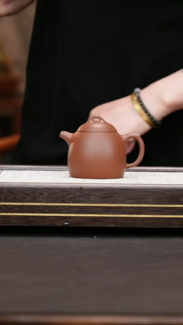 茶壶紫砂老紫泥  秦权