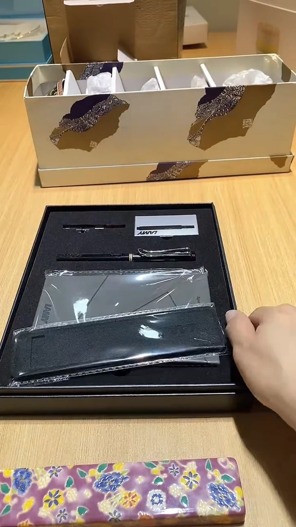 【闪购商品】瓷片锅碗瓢盆一件不剩