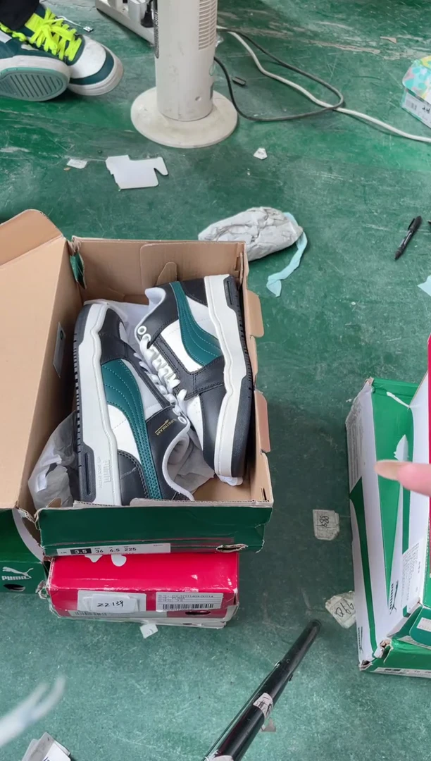 彪马时尚休闲运动鞋36M  AA86