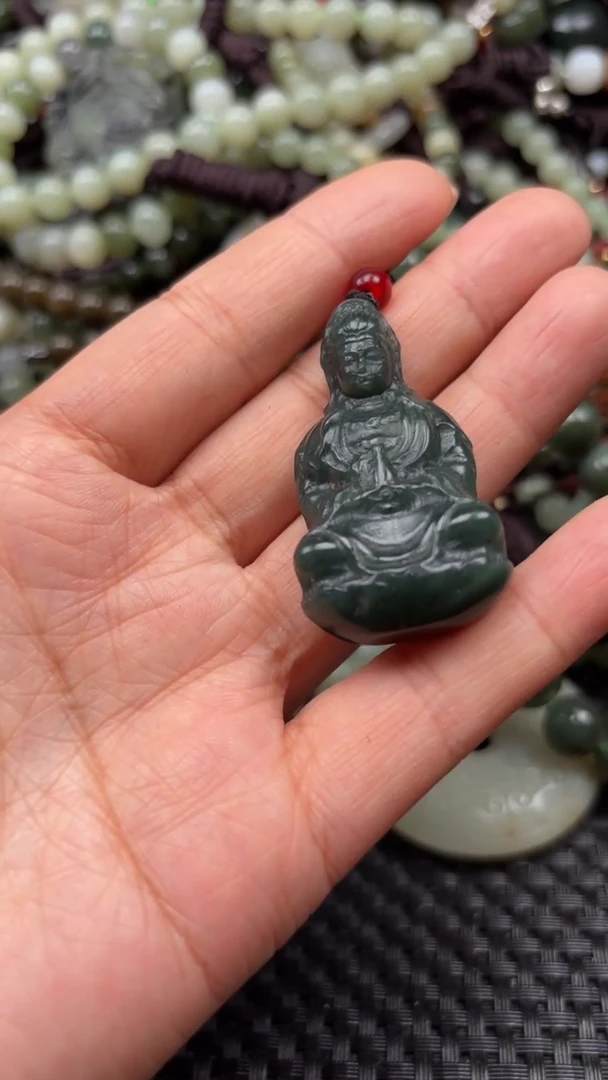 【闪购商品】和田玉颈饰未镶嵌.