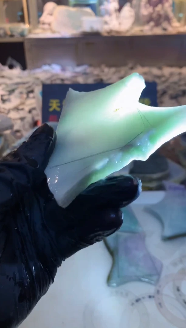 翡翠未镶嵌颈饰0朗0翡翠珠宝754