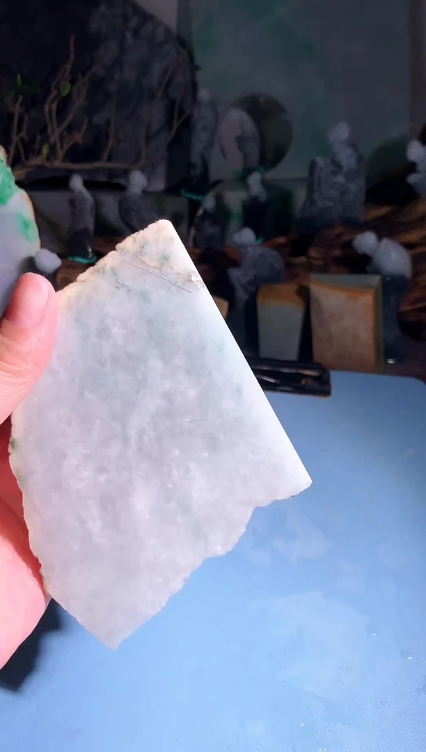 翡翠未镶嵌吊坠(不含链)H193