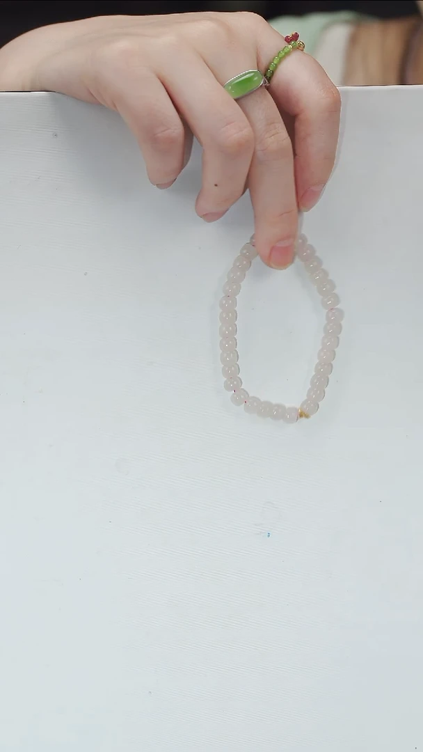 手串18K金镶嵌和田玉藕粉