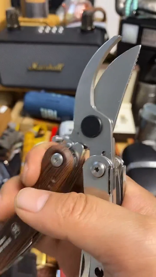 瓷片闪购商品，如图所示