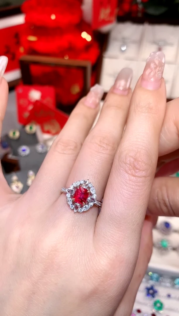 【闪购商品】尖晶石戒指18K金镶嵌1ct/天然宝石/七天无理由