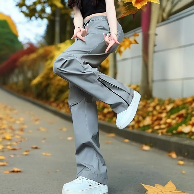 直筒微喇裤男2025夏季户外机能防水冲锋裤侧拉链褶皱休闲工装裤子