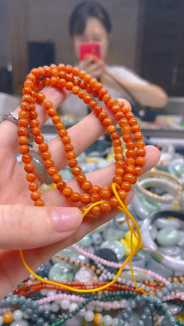 翡翠未镶嵌颈饰4MM/Q/翡翠A货一图一物