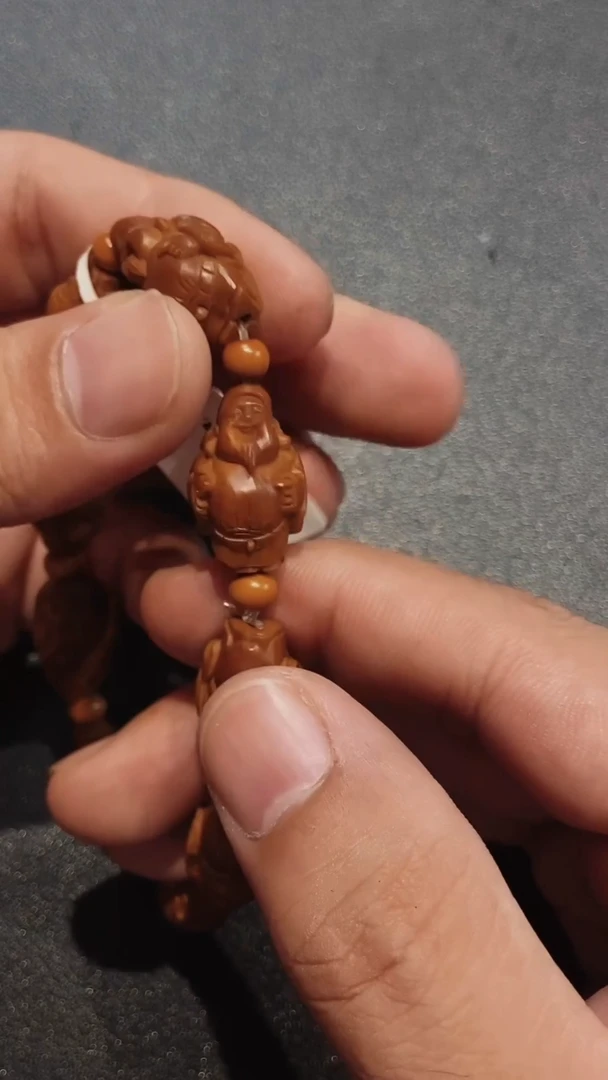 橄榄核手串/手链小财神