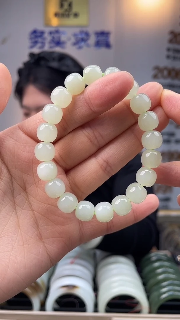 未镶嵌手串和田玉翠青卡10mm老型珠多样性发一件