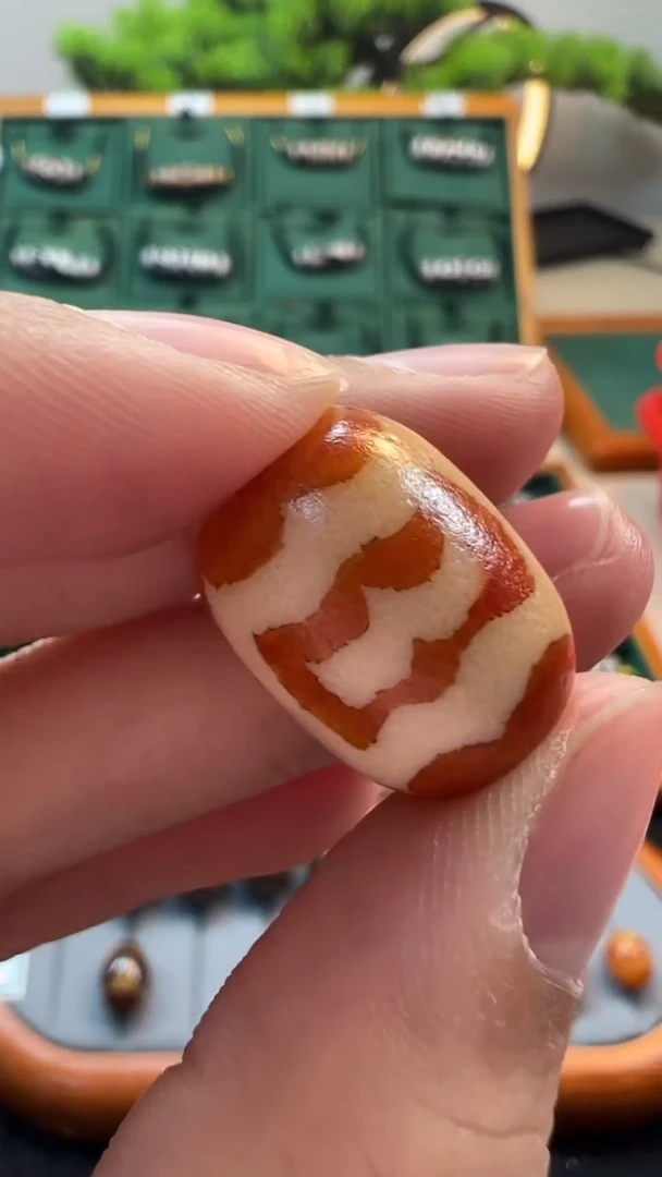 玛瑙/玉髓（覆膜）颈饰未镶嵌29（微瑕随机发货）