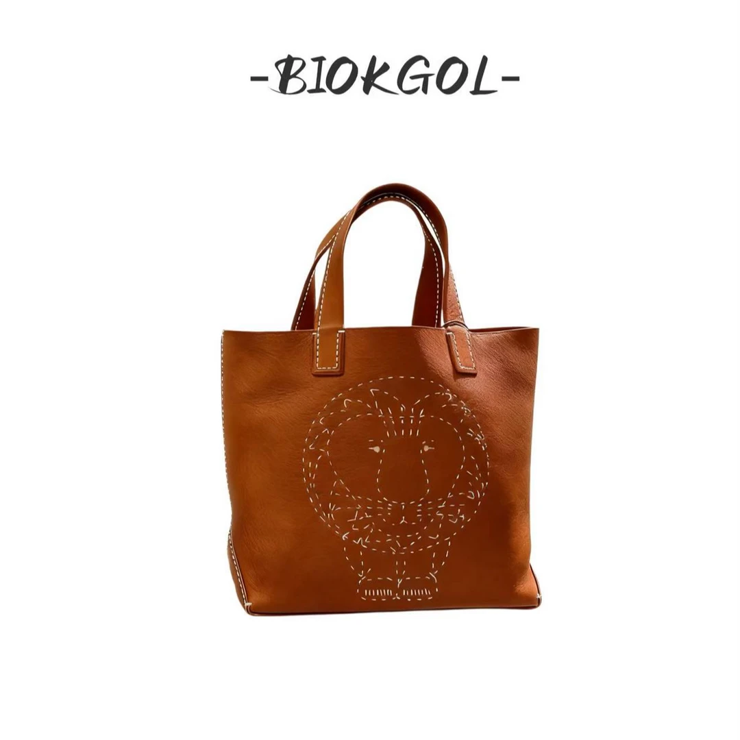 BIOKGOL/百顾原创设计  高定真皮   小狮子斜挎手提包     9221