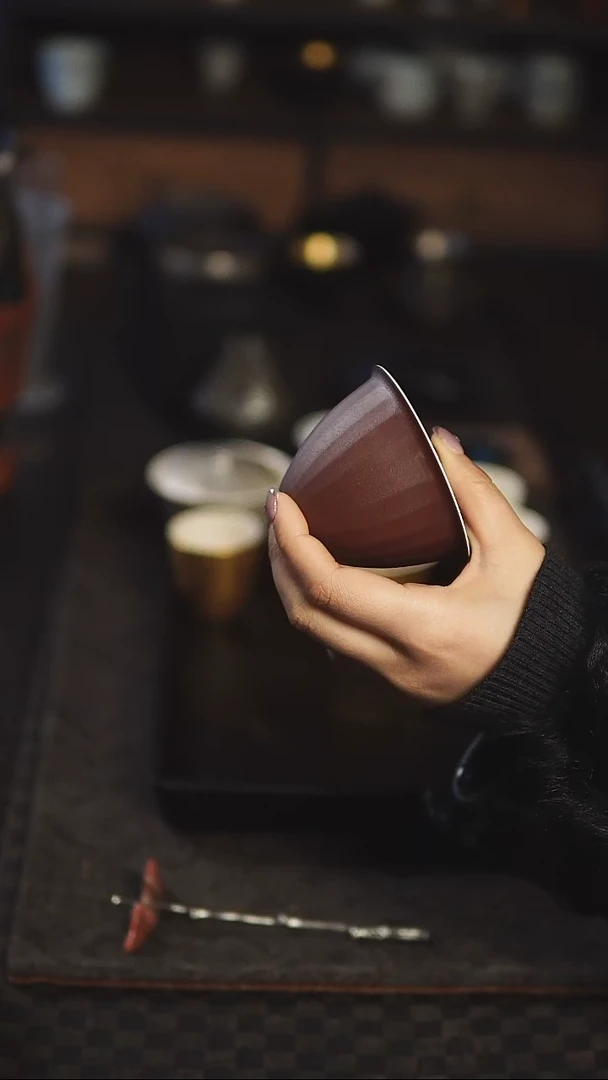 【闪购商品】吴一延 刮棱系列盖碗 红色