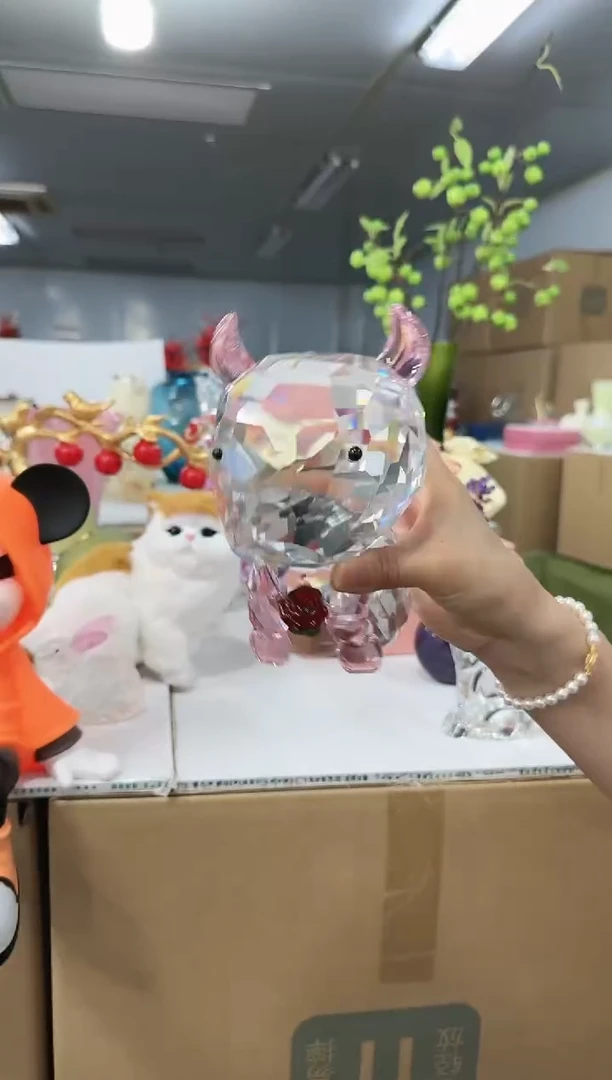 金沃水晶琉璃摆件   牛