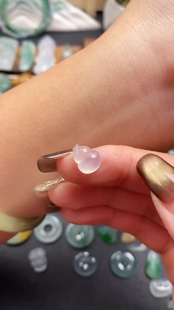 颈饰未镶嵌翡翠葫芦