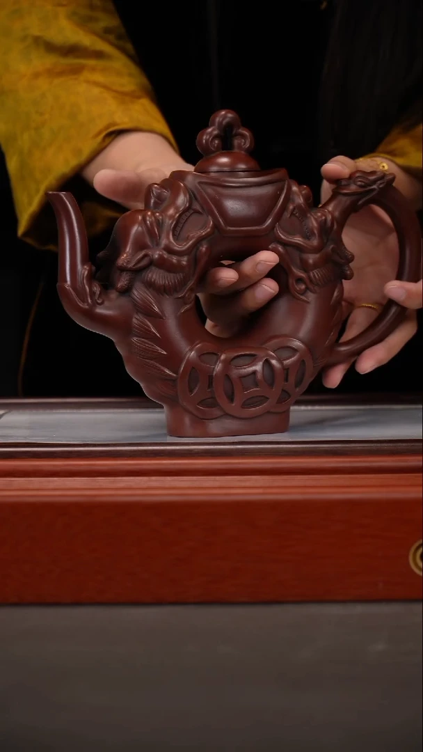 茶壶紫砂朱维平/红泥/双龙戏珠/500c