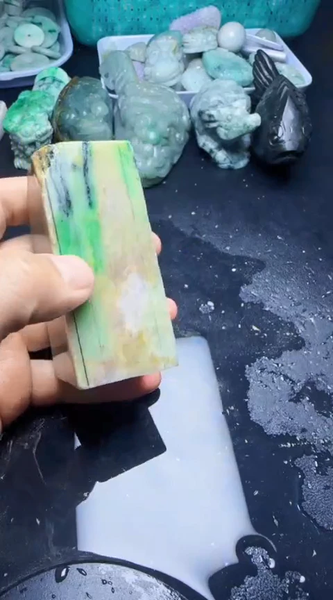 颈饰未镶嵌翡翠@*243