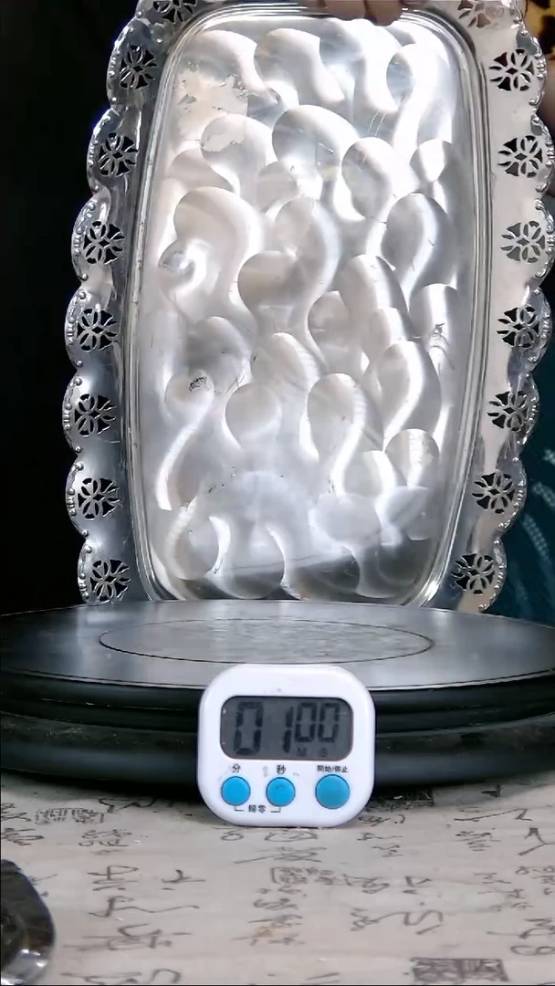 壶百***家精银打造精美银盘