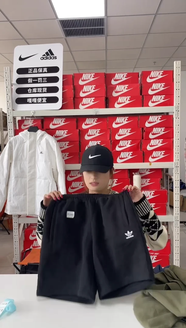 编码  099尺码 180 胸围衣长  正品直播间过款