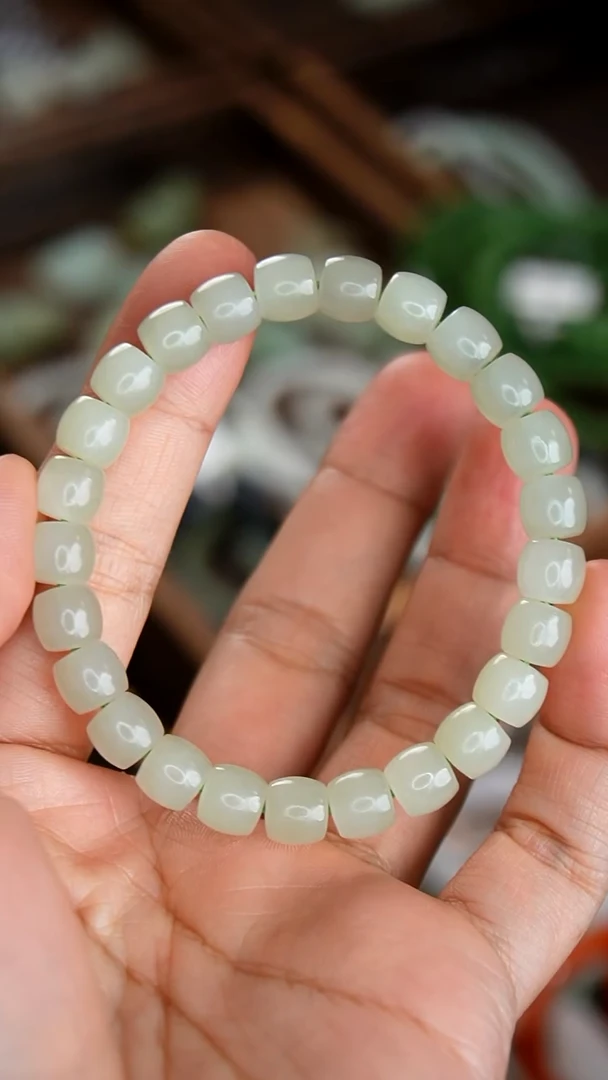 颈饰未镶嵌和田玉手串001