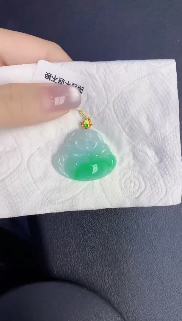 颈饰18K金镶嵌翡翠缅甸天然翡翠A货