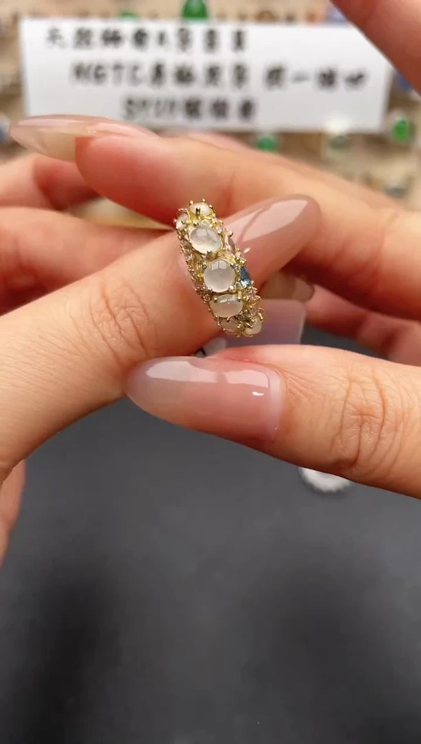 银S925镶嵌戒指翡翠一物一证一礼盒