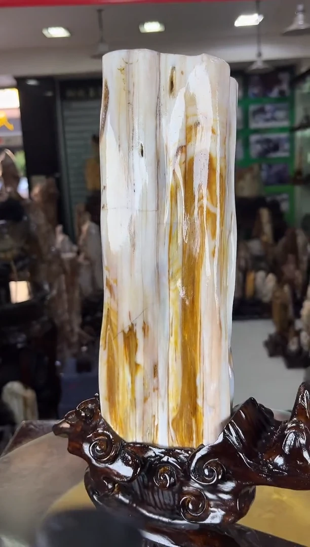 缅甸天然树化玉精品摆件
