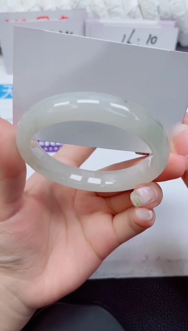 未镶嵌手镯石英质玉146-58/59