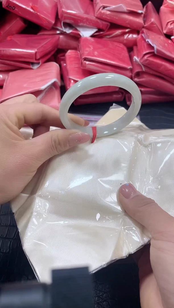 非金属无玲玲311号手镯59.2圈口