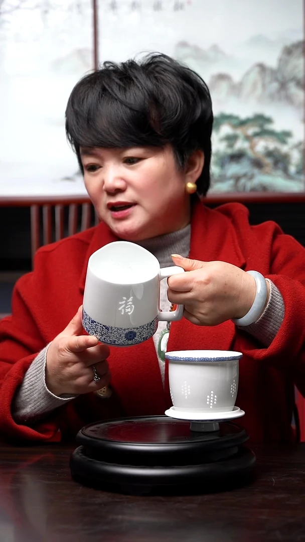 景德镇玲珑福字杯特惠