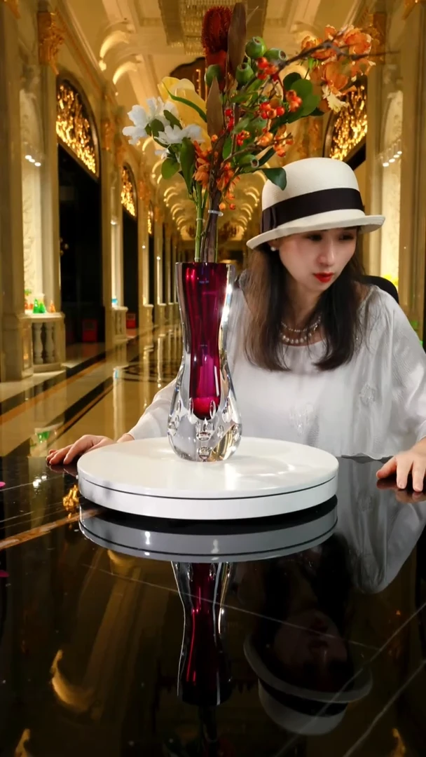 摆件AJ1010103金红琉璃花器