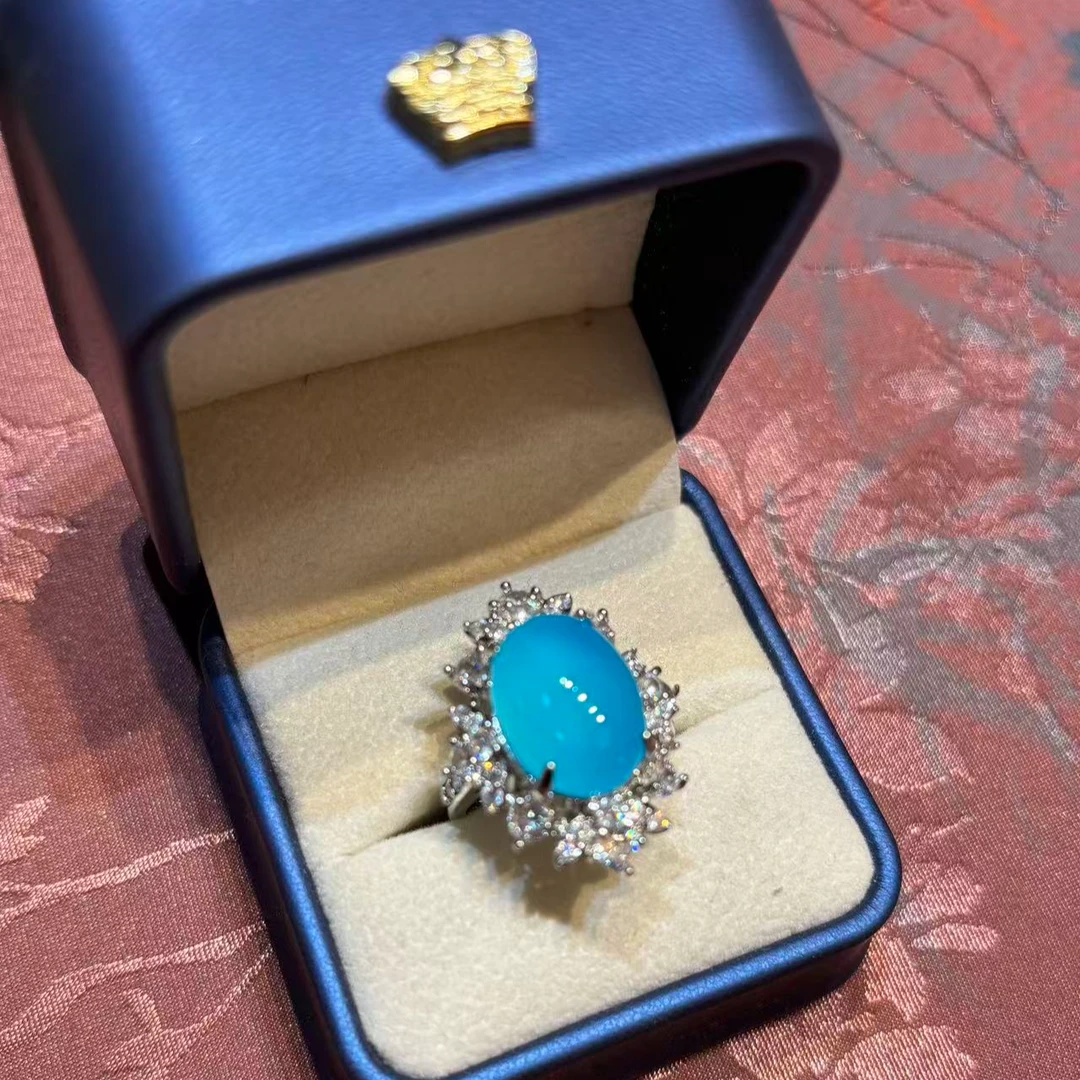 高端-大气-时尚戒指白底C17