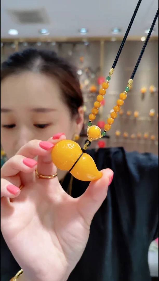 蜜蜡未镶嵌珠宝奇石﹣F817蜜蜡吊坠葫芦