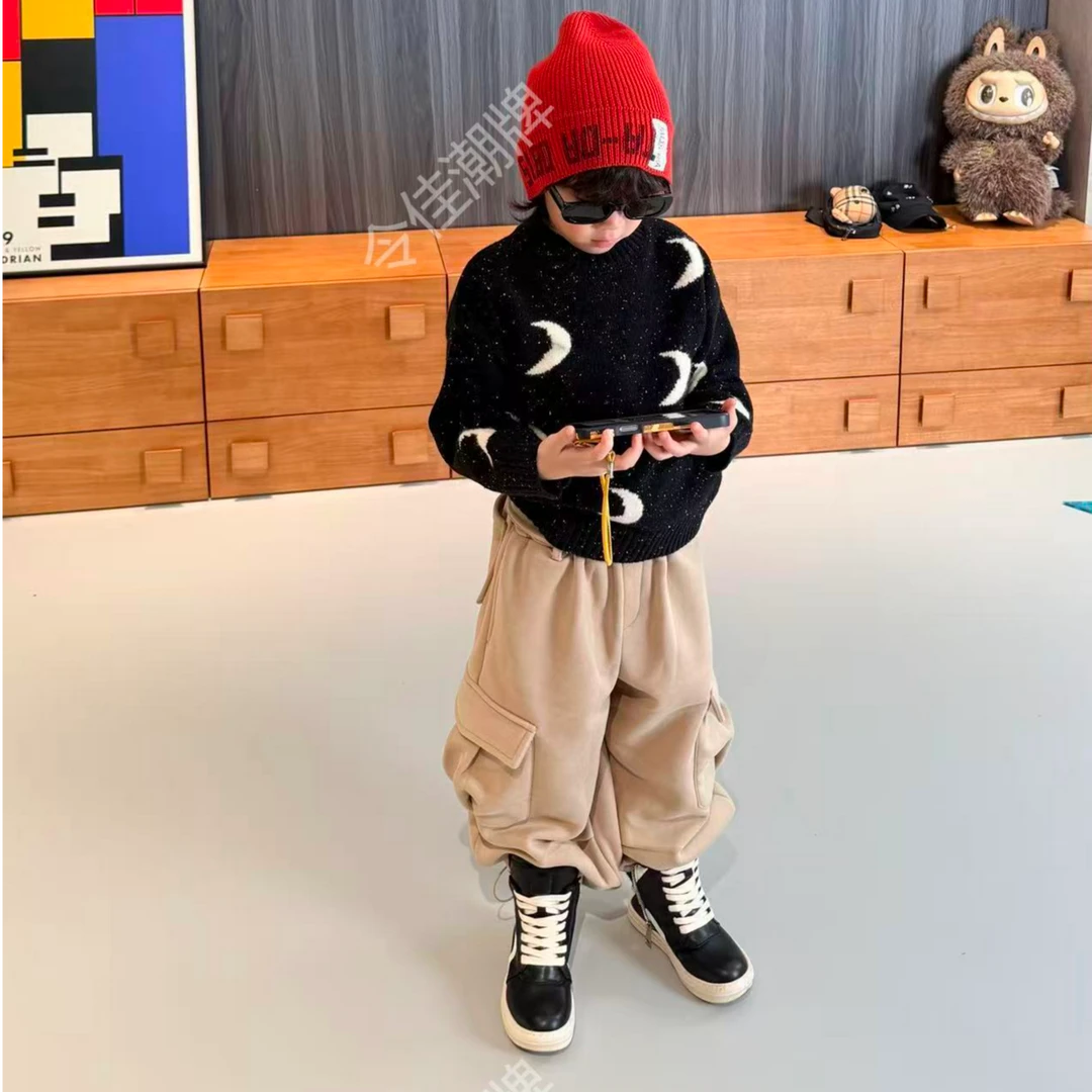 令佳潮牌冬款儿童时尚百搭休闲黑色月亮针织羊毛衫毛衣3319