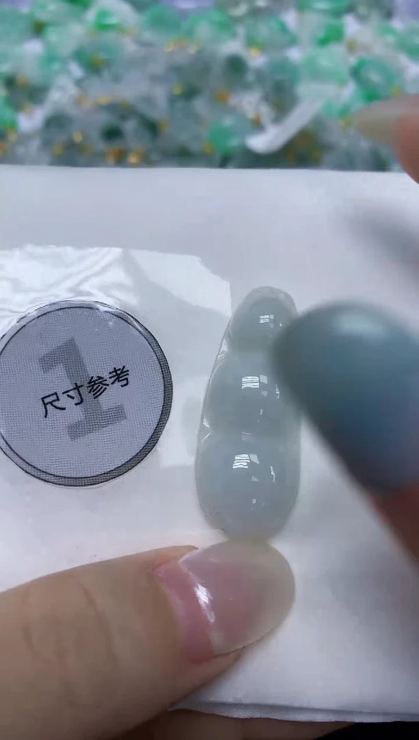 翡翠未镶嵌颈饰天然缅甸翡翠A货百元以上9元证书费自理