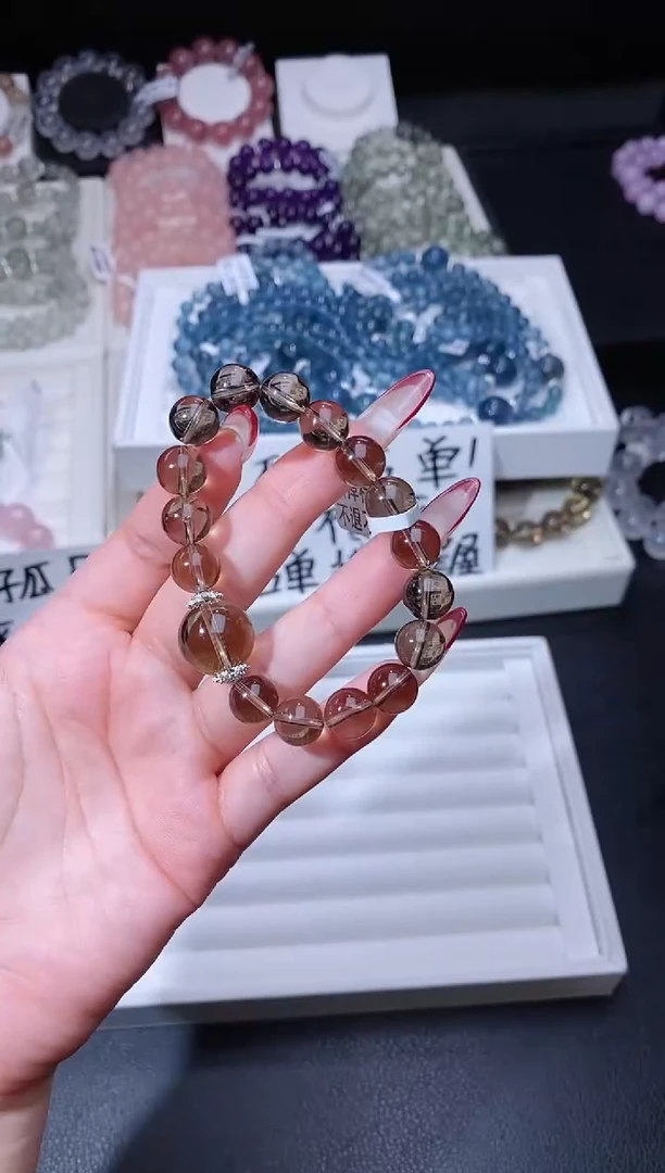 【闪购商品】水晶手链未镶嵌122.84茶晶手串 多样性发其一