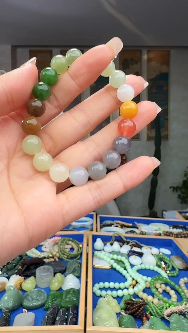 颈饰未镶嵌和田玉拍一发一