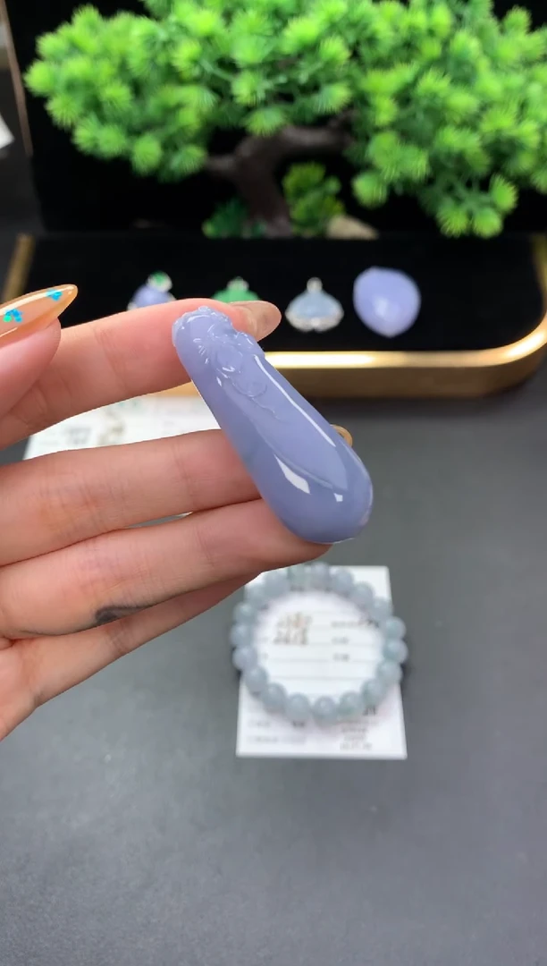 未镶嵌挂件翡翠48小时鉴赏期 退货不扣服务费