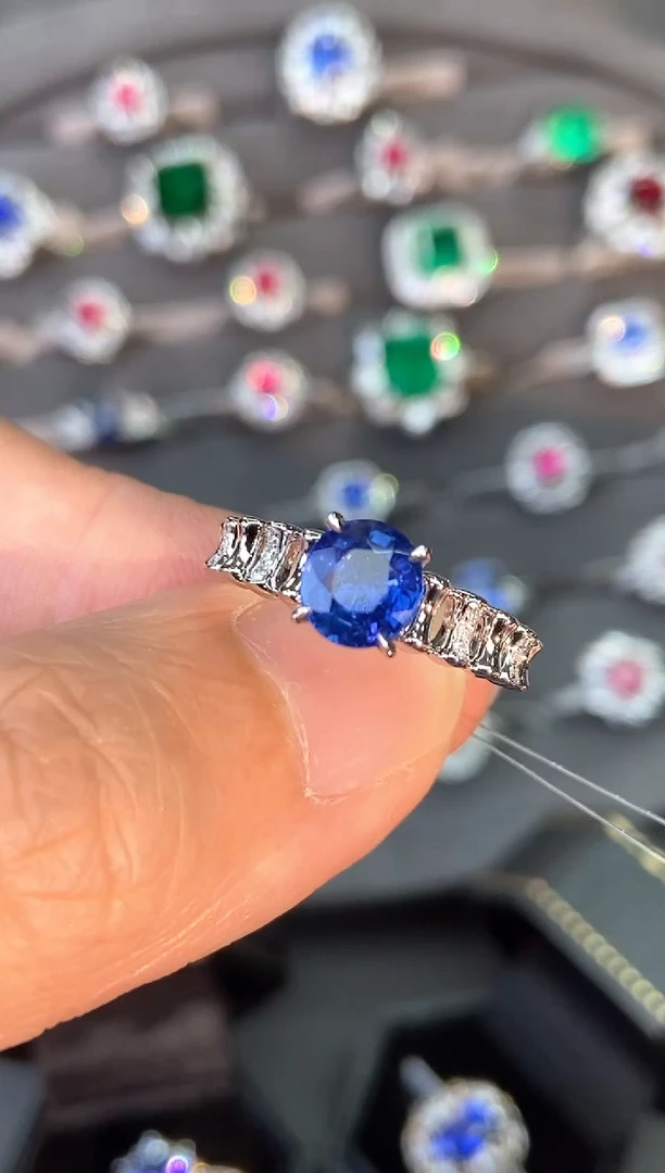 戒指蓝宝石18K金镶嵌【闪购】1.43ct/七天鉴赏