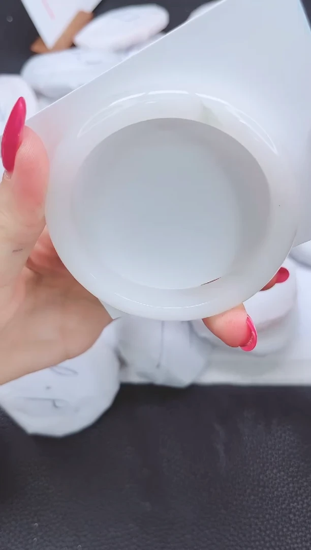 未镶嵌手镯石英质玉290-56.3